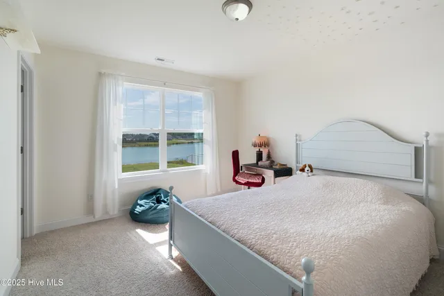 $585,000 | 300 Farmstead Loop, Moyock, NC 27958