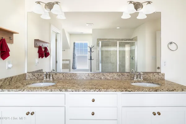 $582,000 | 300 Farmstead Loop, Moyock, NC 27958