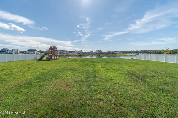 $582,000 | 300 Farmstead Loop, Moyock, NC 27958