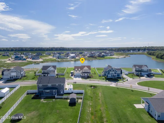 $585,000 | 300 Farmstead Loop, Moyock, NC 27958