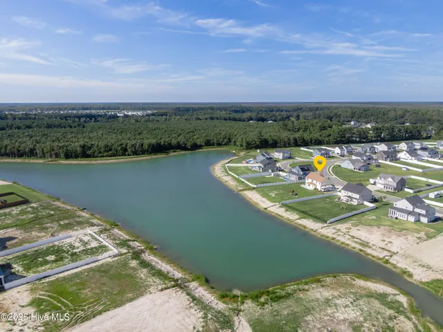 $585,000 | 300 Farmstead Loop, Moyock, NC 27958