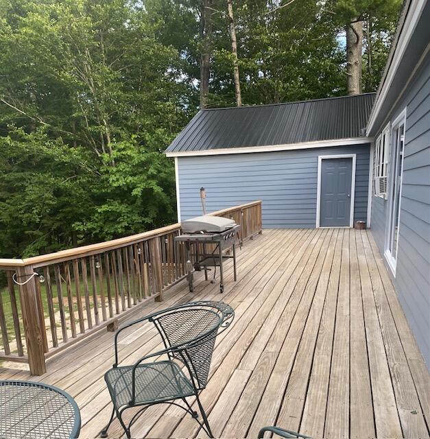 188 Paradise Road Bethel, ME 04217 - Photo 6 of 41 IMG_9674