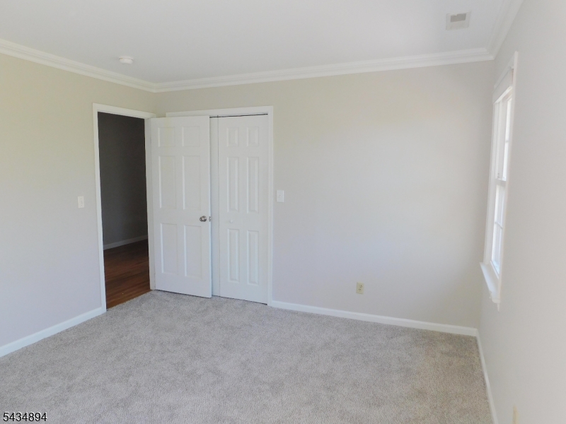 4 Spring Hill Road Annandale, NJ 08801 - Photo 26 of 41