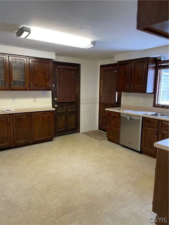 115 Charles Drive Camillus, NY 13031 - Photo 6 of 11