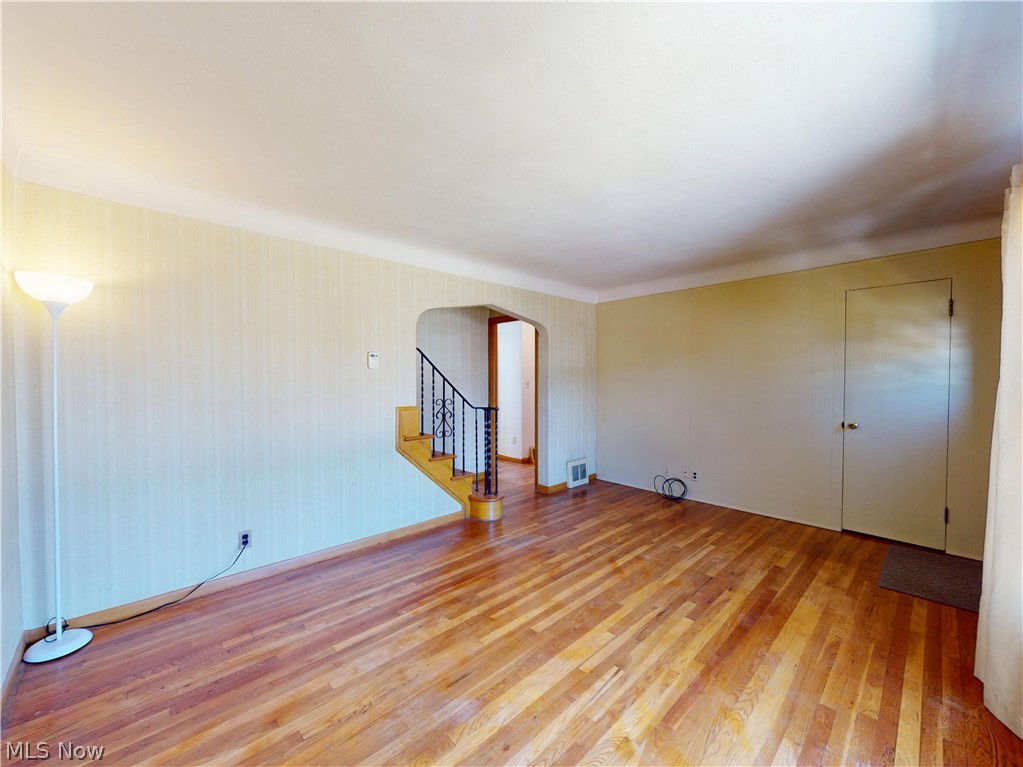 29148 Barjode Road Willowick, OH 44095 - Photo 3 of 35 Gallery Image 3
