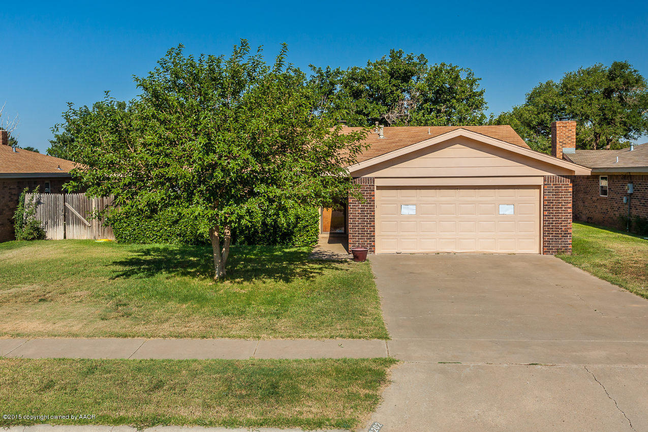 8202 Santa Fe Trail Amarillo, TX 79110 - Photo 23 of 23 Front
