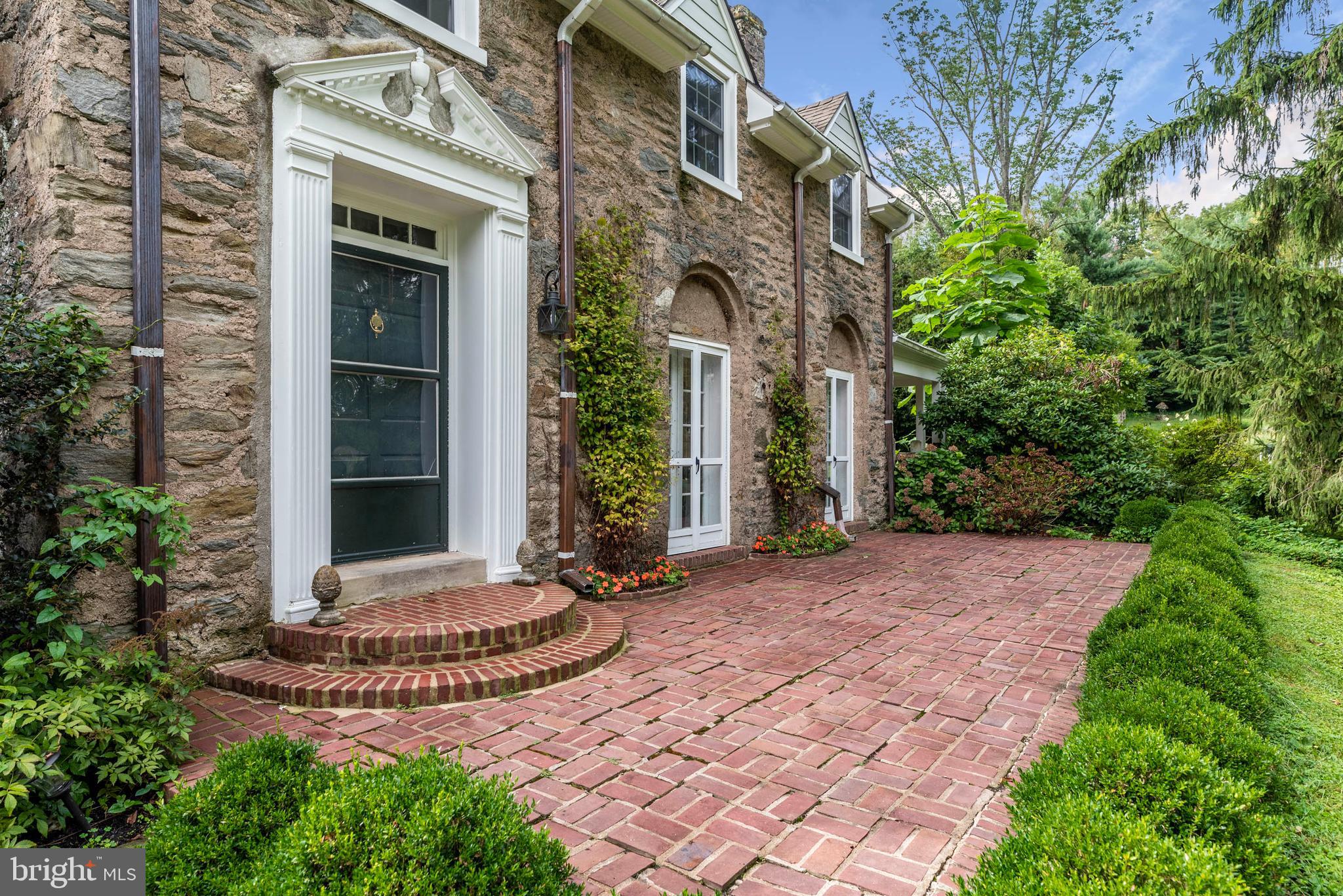 795 Harrison Road Villanova, PA 19085 - Photo 4 of 55 Front Entrance with Brick Terrace
