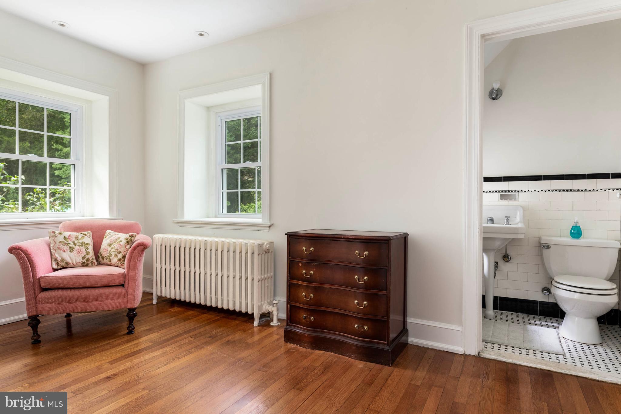 795 Harrison Road Villanova, PA 19085 - Photo 33 of 55 Bedroom w/ bath