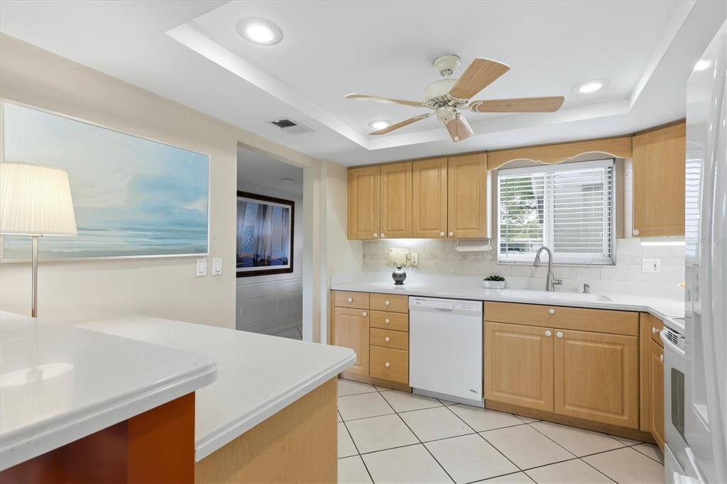 4208 Roxane Boulevard, Unit 95 Sarasota, FL 34235 - Photo 23 of 48