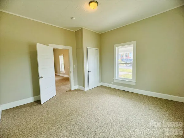 $1,500 | 508 Elm Avenue, Mount Holly, NC 28120