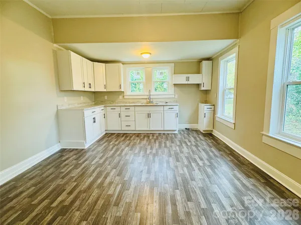 $1,500 | 508 Elm Avenue, Mount Holly, NC 28120