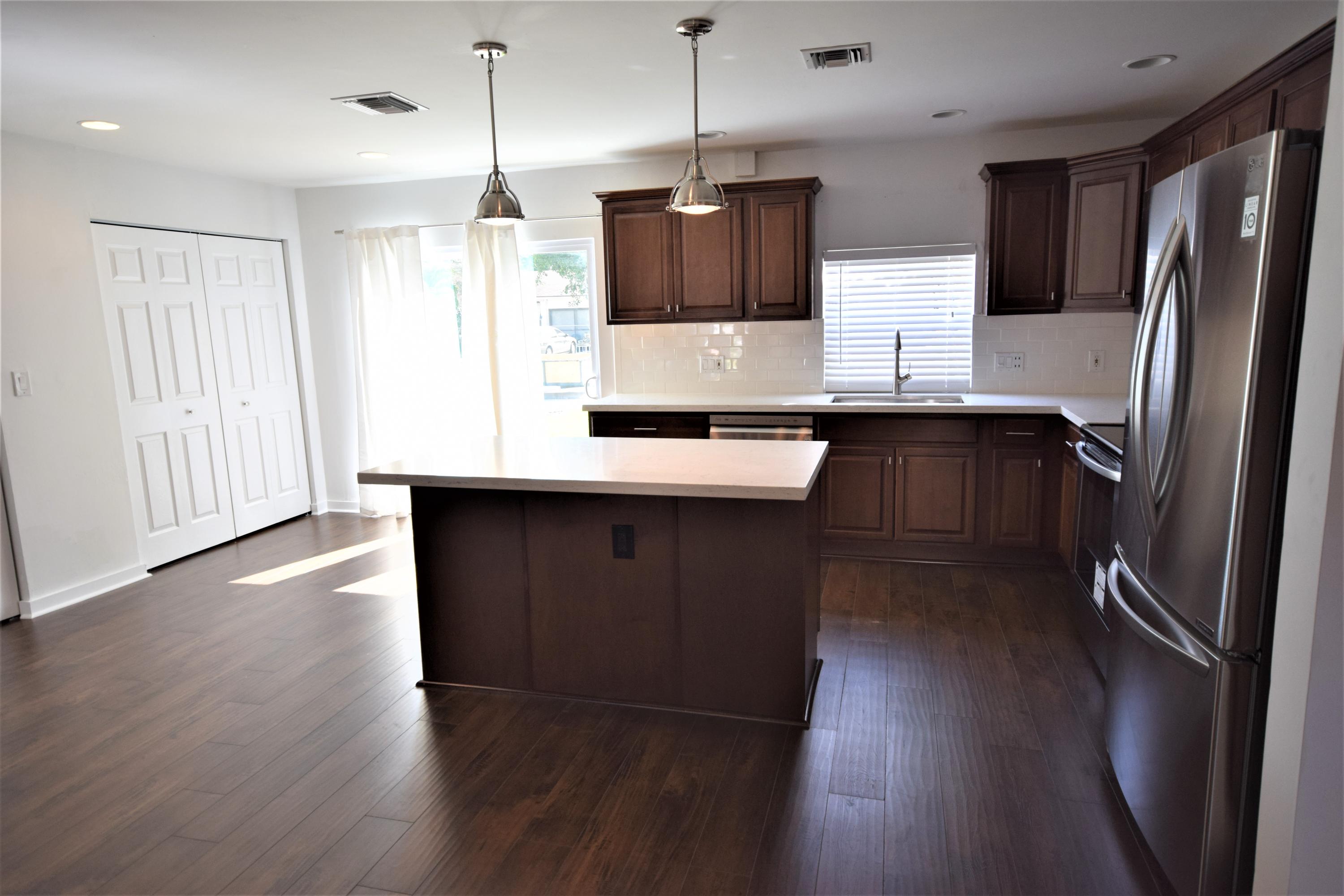 516 Northwest 55th Terrace Boca Raton, FL 33487 - Photo 3 of 39 DSC_4364