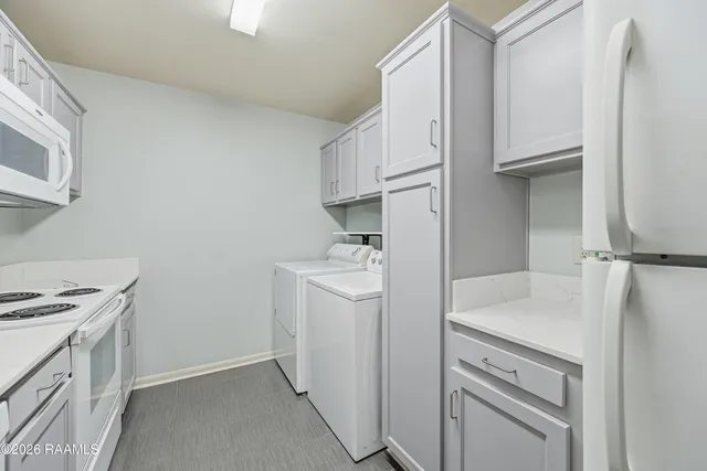 $97,000 | 701 South College Road, Unit 111, Lafayette, LA 70503