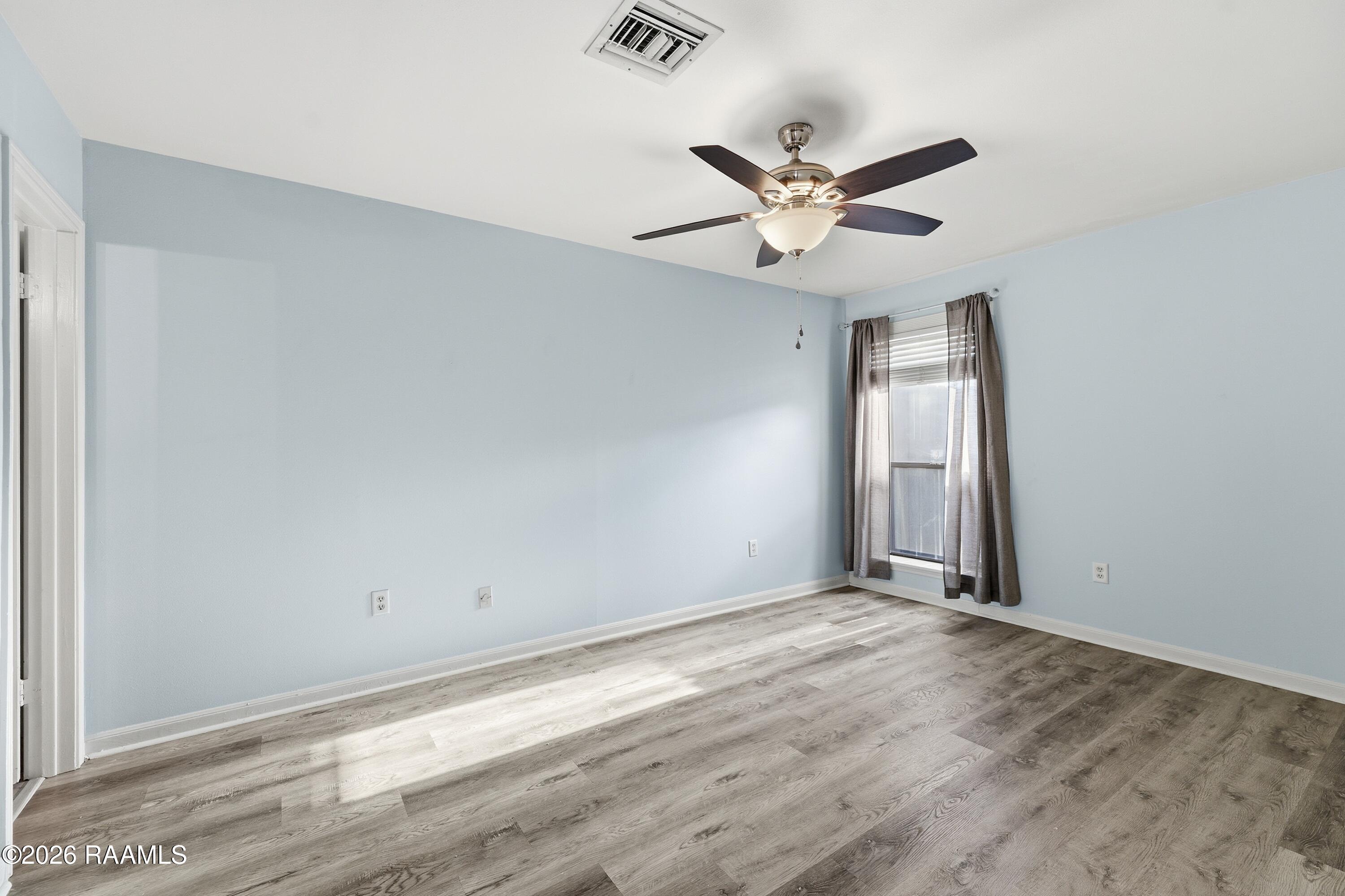 701 South College Road, Unit 111 Lafayette, LA 70503 - Photo 12 of 22 701SCollege_009