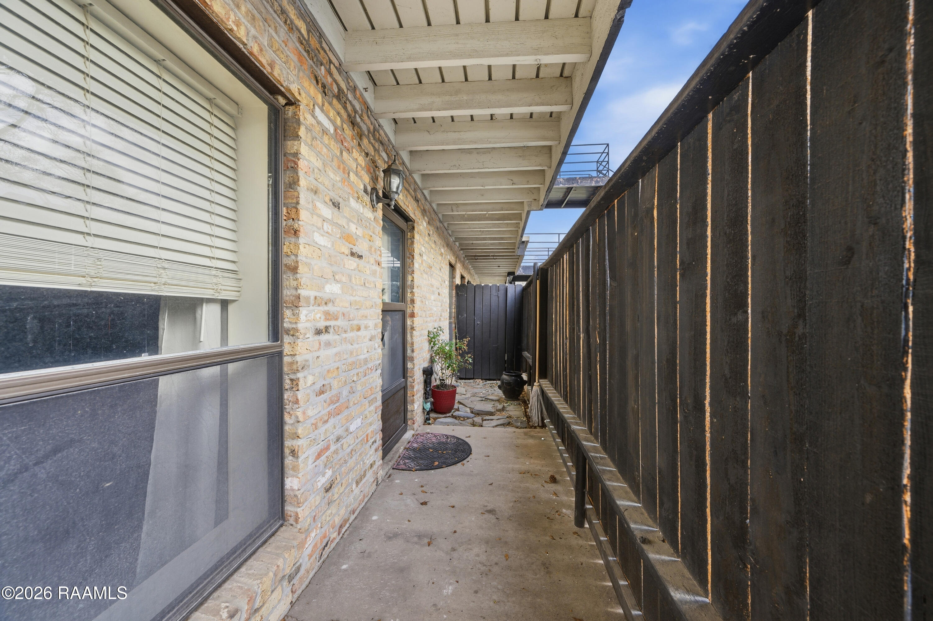 701 South College Road, Unit 111 Lafayette, LA 70503 - Photo 3 of 22 701SCollege_018