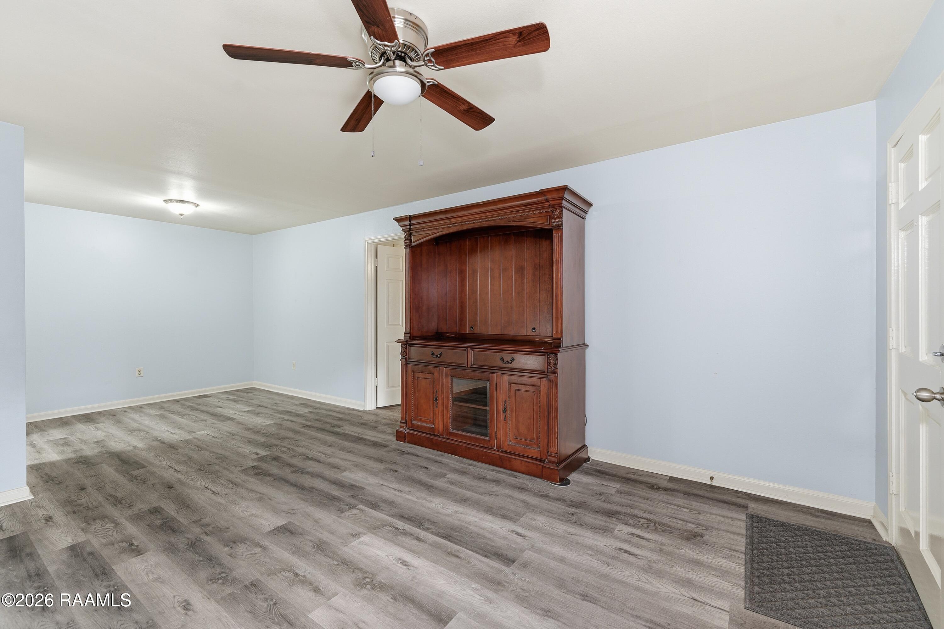 701 South College Road, Unit 111 Lafayette, LA 70503 - Photo 7 of 22 701SCollege_002