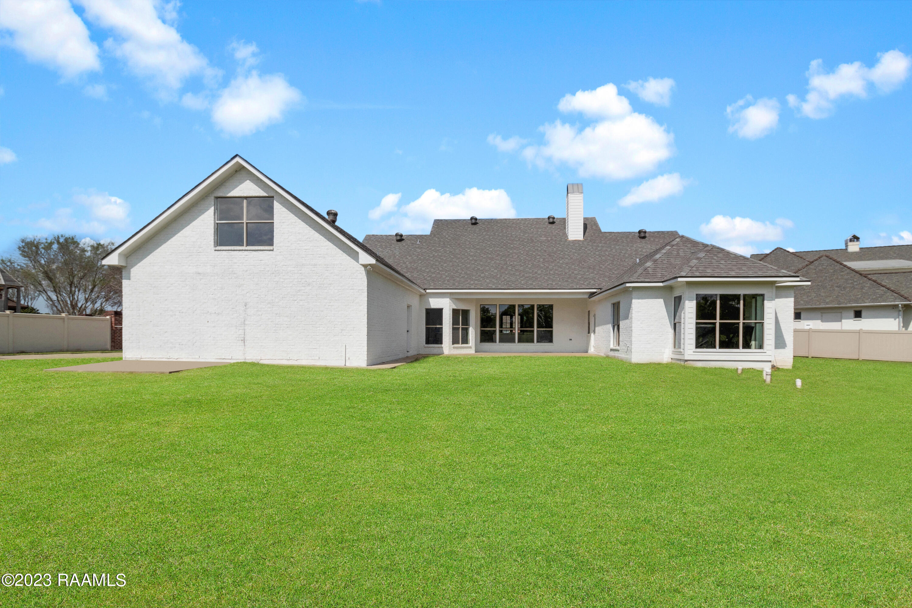 113 Rue Angelique Carencro, LA 70520 - Photo 45 of 47 b2dbb2fbaaaea83c6b6331904bc26af34f98045e