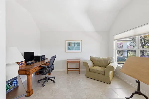$385,000 | 10917 Southerland Drive, Denton, TX 76207