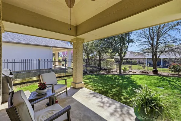 $385,000 | 10917 Southerland Drive, Denton, TX 76207