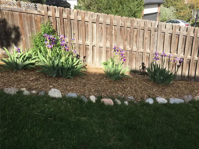 $878,000 | 260 Haversham Drive, Colorado Springs, CO 80906