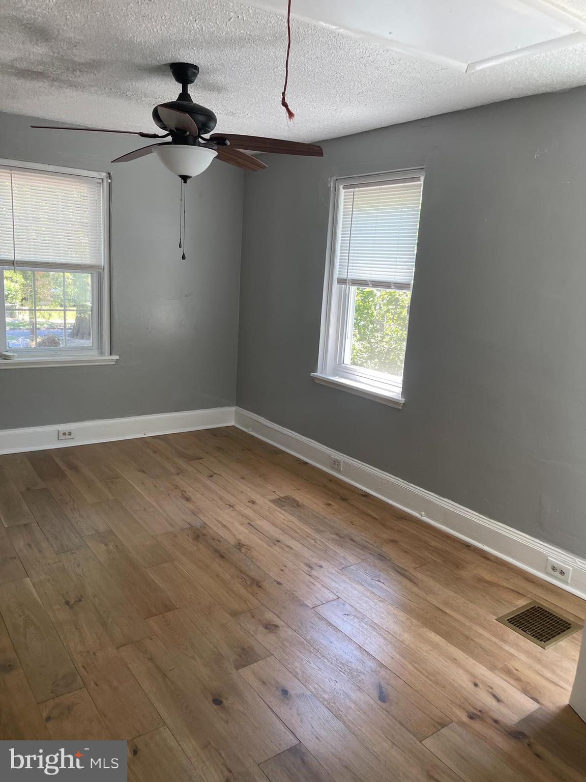 2833 Yorkship Road Camden, NJ 08104 - Photo 17 of 28 bedrm 2