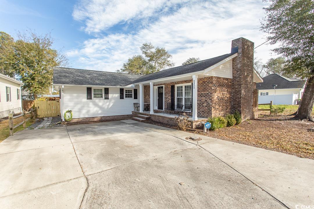 4325 Landing Road Little River, SC 29566 - Photo 4 of 36 Gallery Image 4