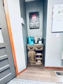 $279,900 | 733 Lake Drive, Herculaneum, MO 63048