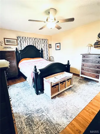 $279,900 | 733 Lake Drive, Herculaneum, MO 63048