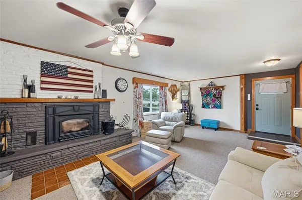 $279,900 | 733 Lake Drive, Herculaneum, MO 63048