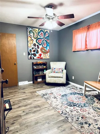 $279,900 | 733 Lake Drive, Herculaneum, MO 63048