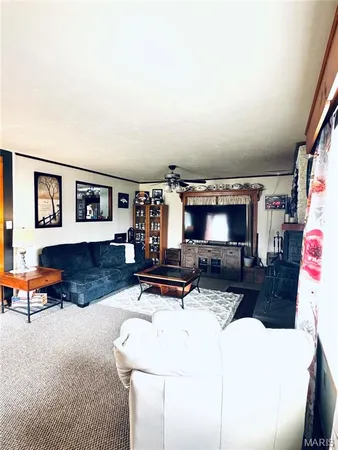 $279,900 | 733 Lake Drive, Herculaneum, MO 63048