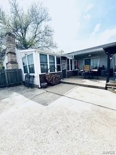 $279,900 | 733 Lake Drive, Herculaneum, MO 63048