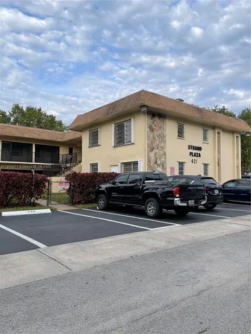 $215,000 | 421 Northeast 1st Street, Unit 119, Hallandale Beach, FL 33009