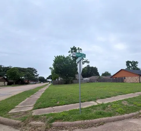 $74,950 | 4322 Ponca Street, Pasadena, TX 77504