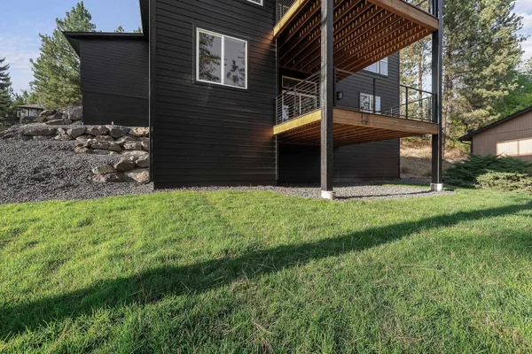 $599,000 | 2418 East Casper Drive, Spokane, WA 99223