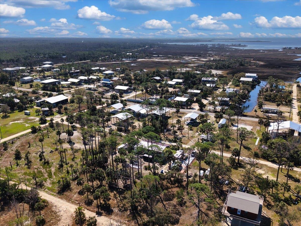 270 King Fisher Road Perry, FL 32348 - Photo 10 of 12