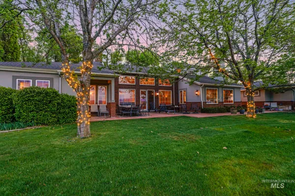 $3,700,000 | 1526 Highway 26, Gooding, ID 83330