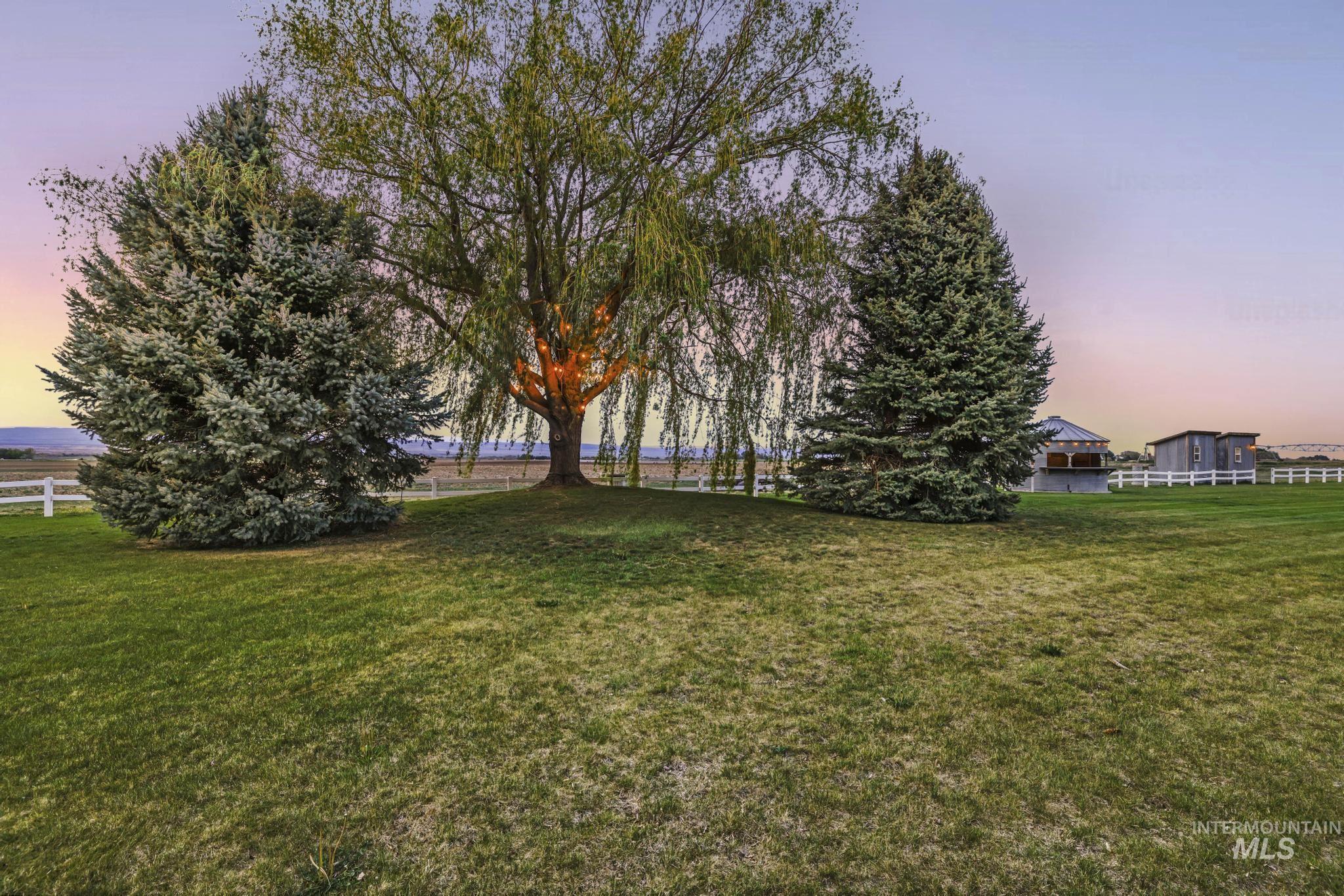 1526 Highway 26 Gooding, ID 83330 - Photo 40 of 48 View of yard