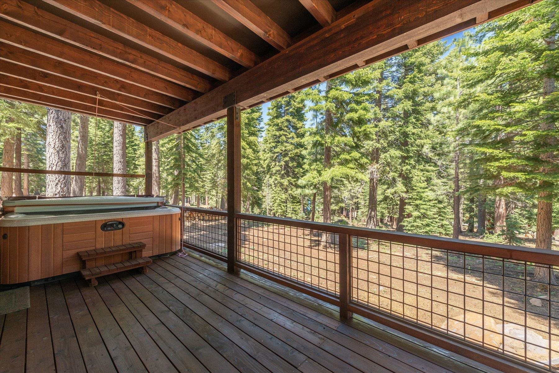 14665 Tyrol Road Truckee, CA 96161 - Photo 18 of 19 Gallery Image 18
