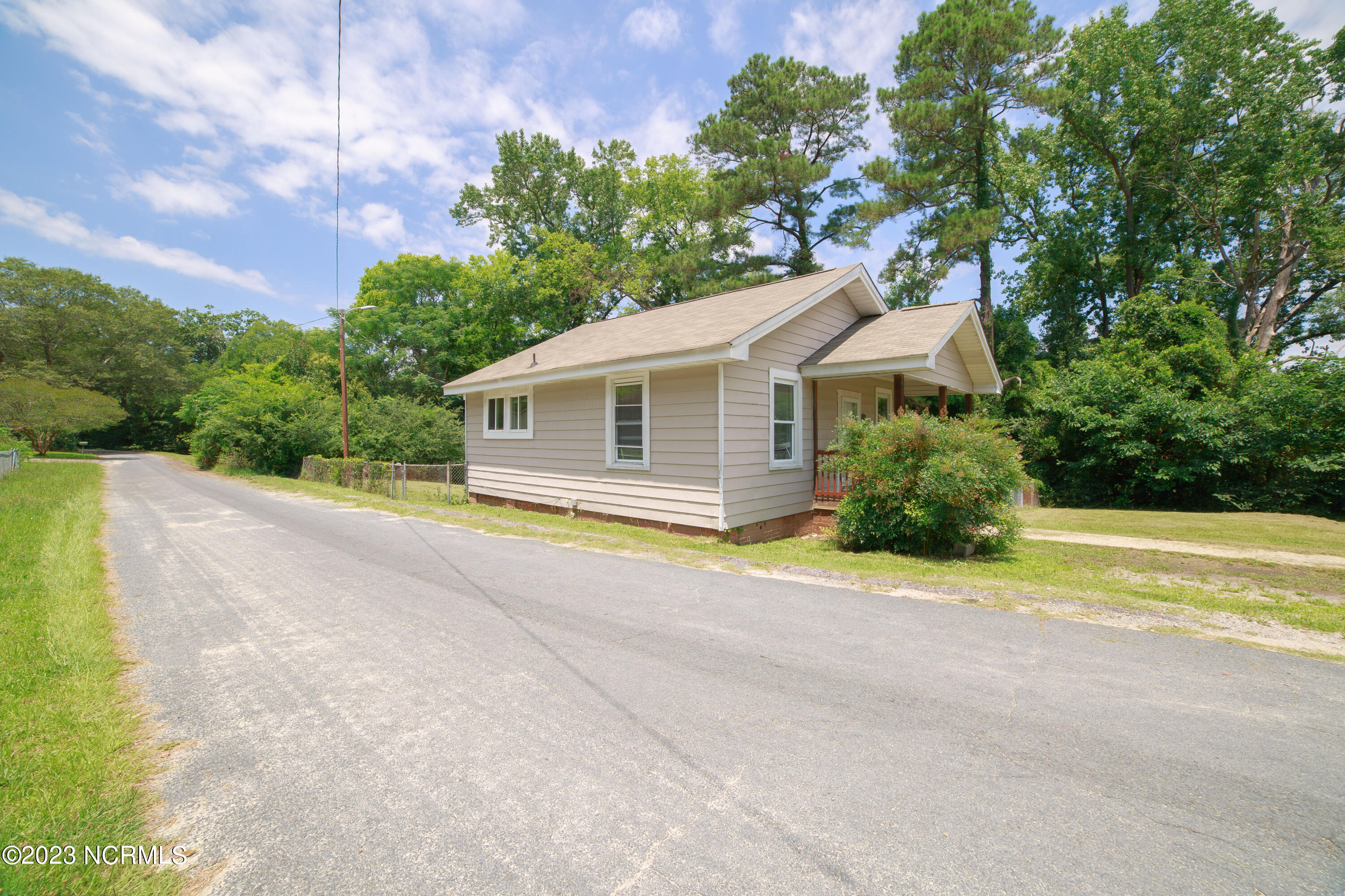 118 Mill Street Rockingham, NC 28379 - Photo 6 of 25 6