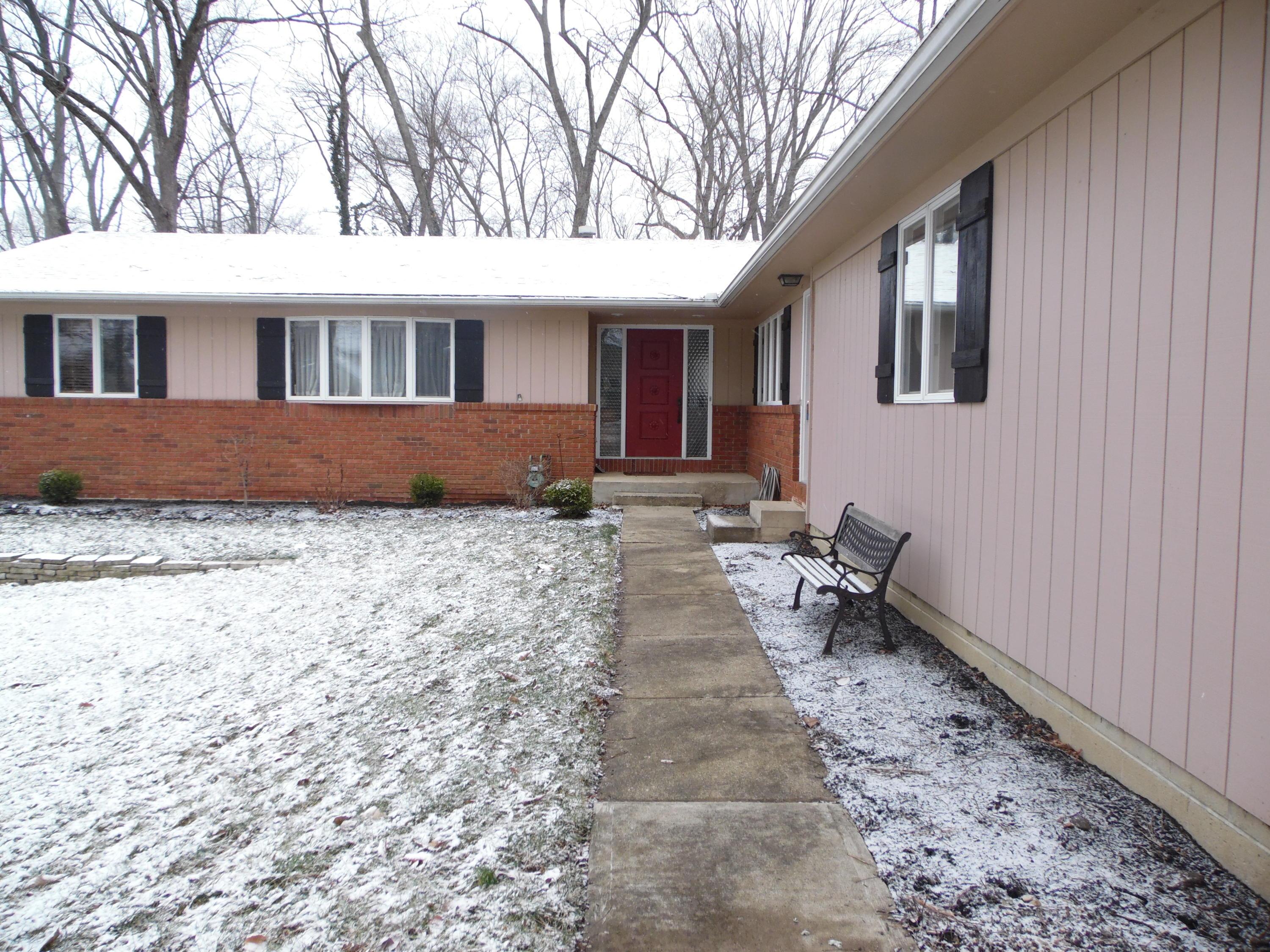 7050 Oakwood Road Circleville, OH 43113 - Photo 2 of 28 Gallery Image 2