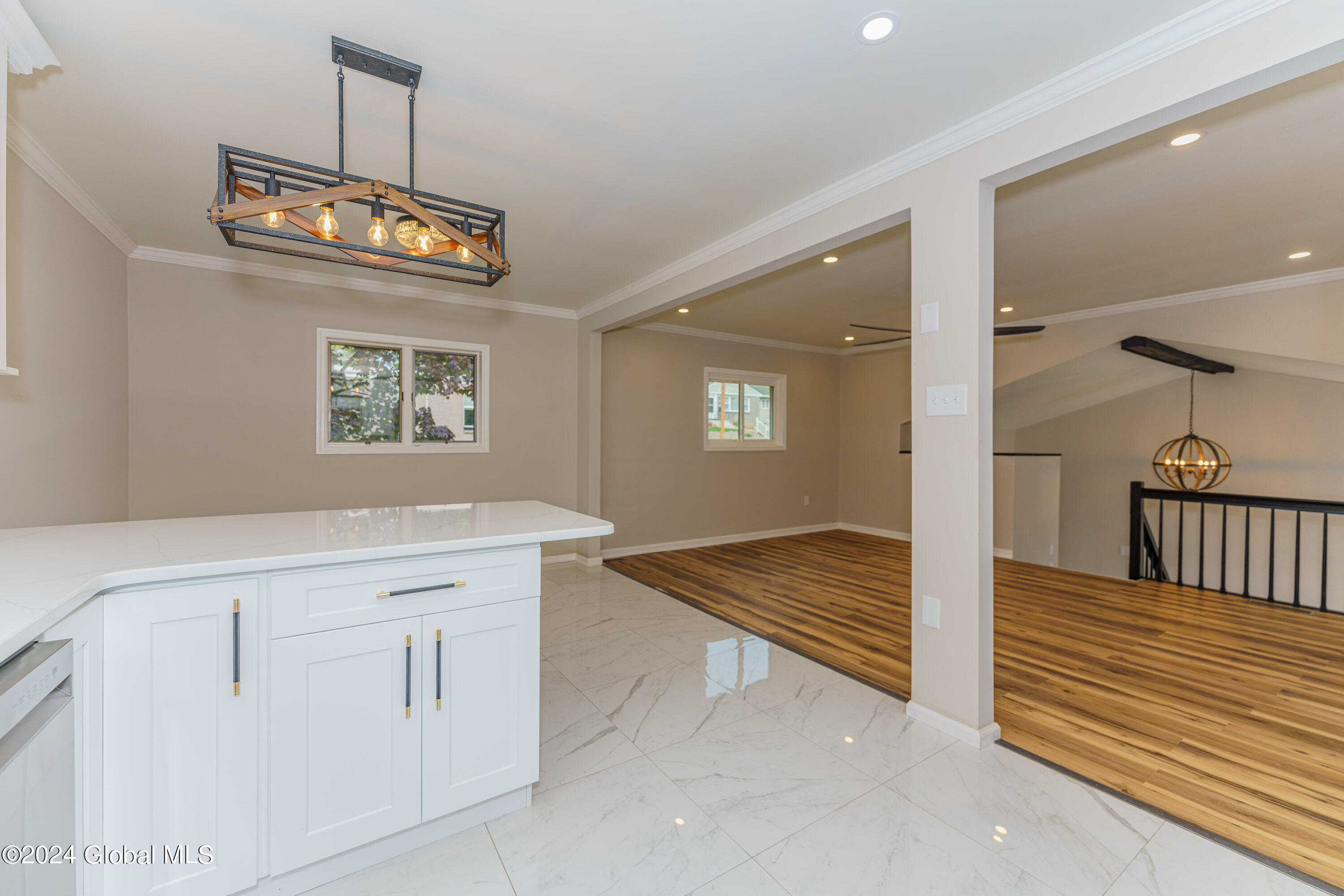 19 Launfal Street Colonie, NY 12205 - Photo 15 of 45 4 Kitchen 6