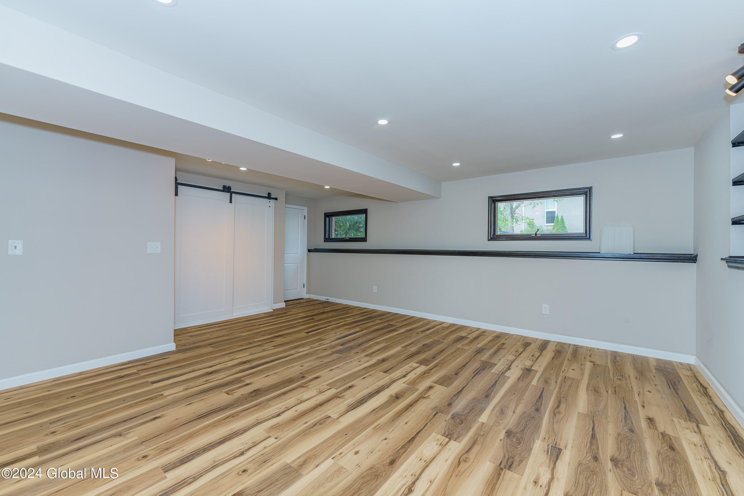 19 Launfal Street Colonie, NY 12205 - Photo 21 of 45 2 Familyroom 2