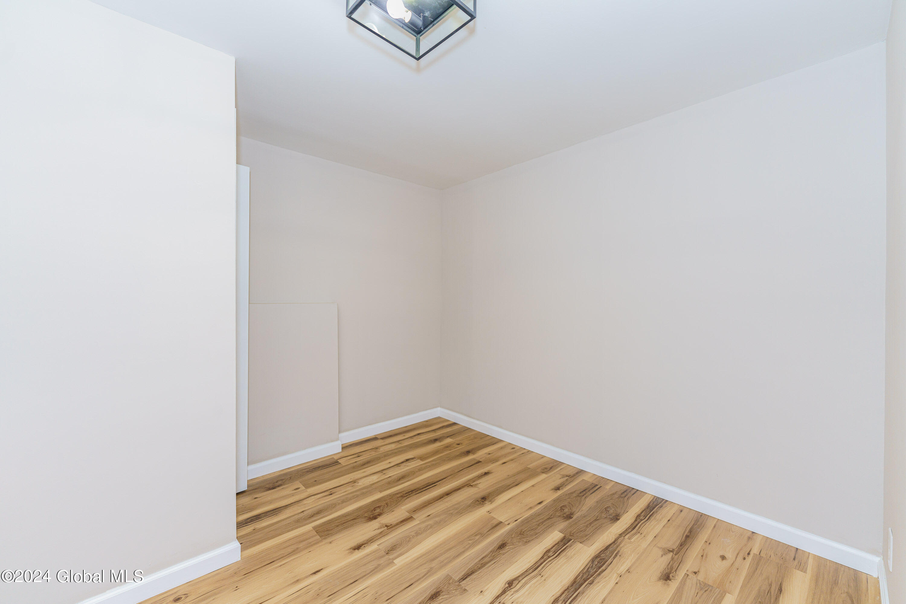 19 Launfal Street Colonie, NY 12205 - Photo 24 of 45 6 Bedroom 3