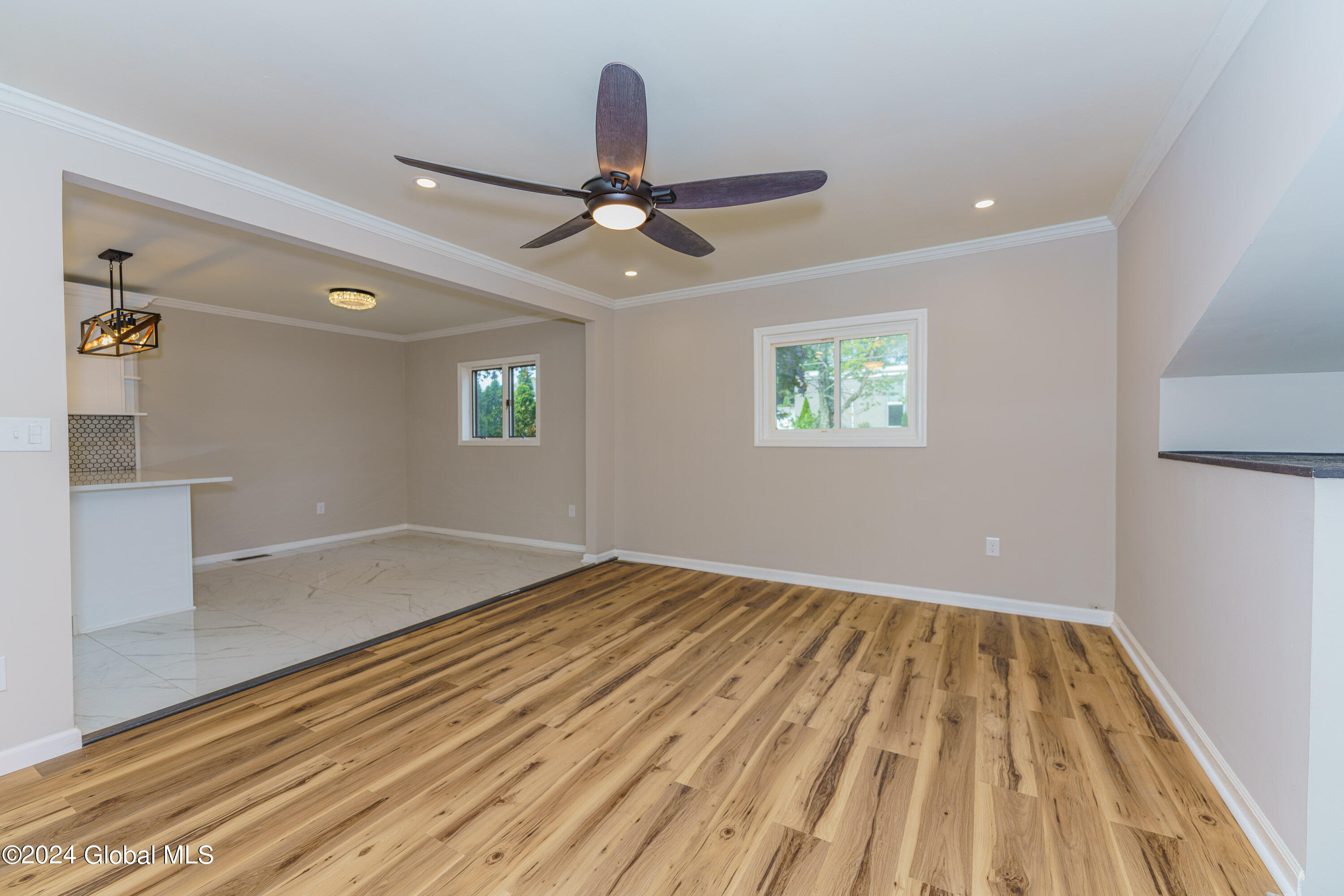 19 Launfal Street Colonie, NY 12205 - Photo 8 of 45 3 Livingroom 2