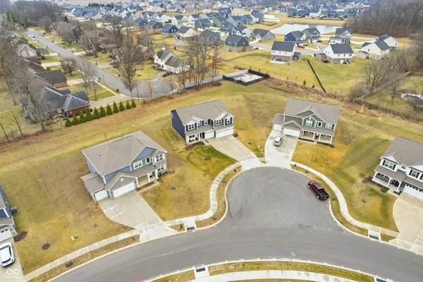 $490,000 | 7683 Fairwood Boulevard, Plainfield, IN 46168