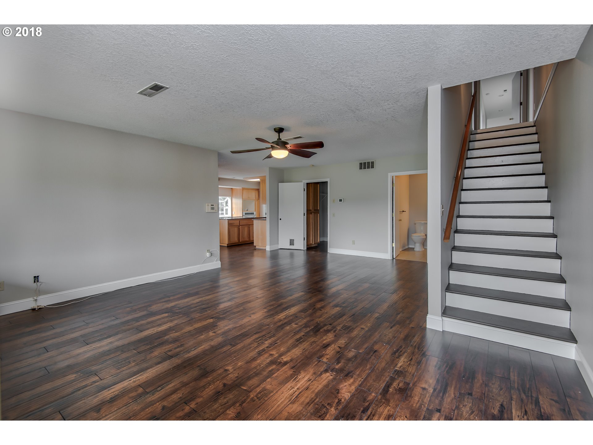 13333 Northeast Stag Hollow Road Yamhill, OR 97148 - Photo 2 of 32