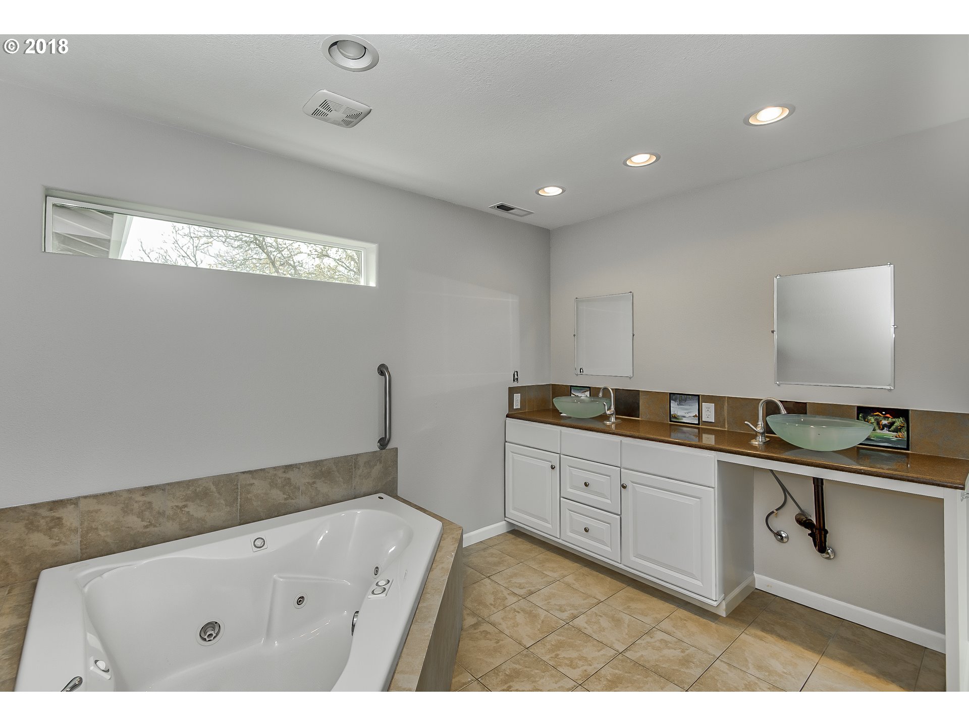 13333 Northeast Stag Hollow Road Yamhill, OR 97148 - Photo 15 of 32