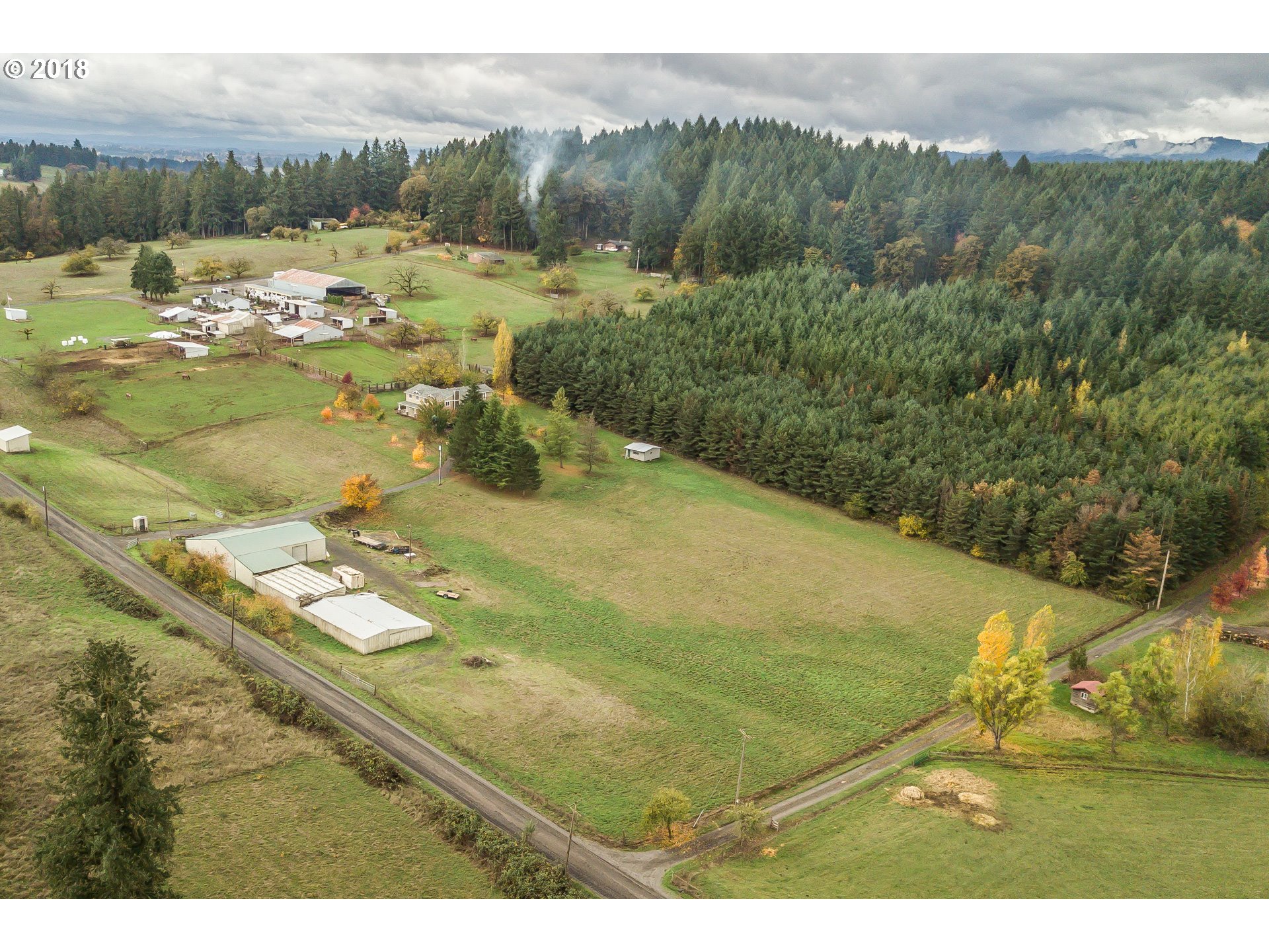 13333 Northeast Stag Hollow Road Yamhill, OR 97148 - Photo 30 of 32