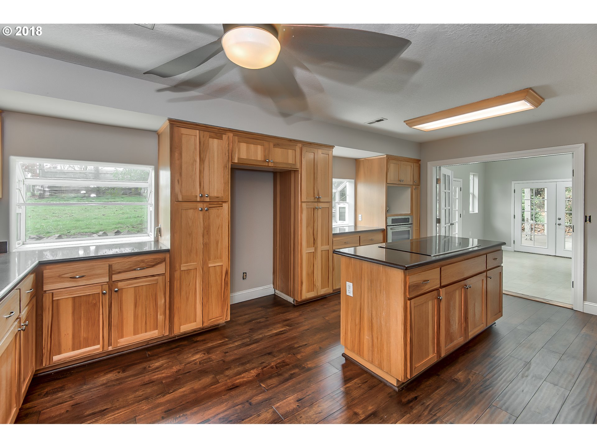 13333 Northeast Stag Hollow Road Yamhill, OR 97148 - Photo 5 of 32